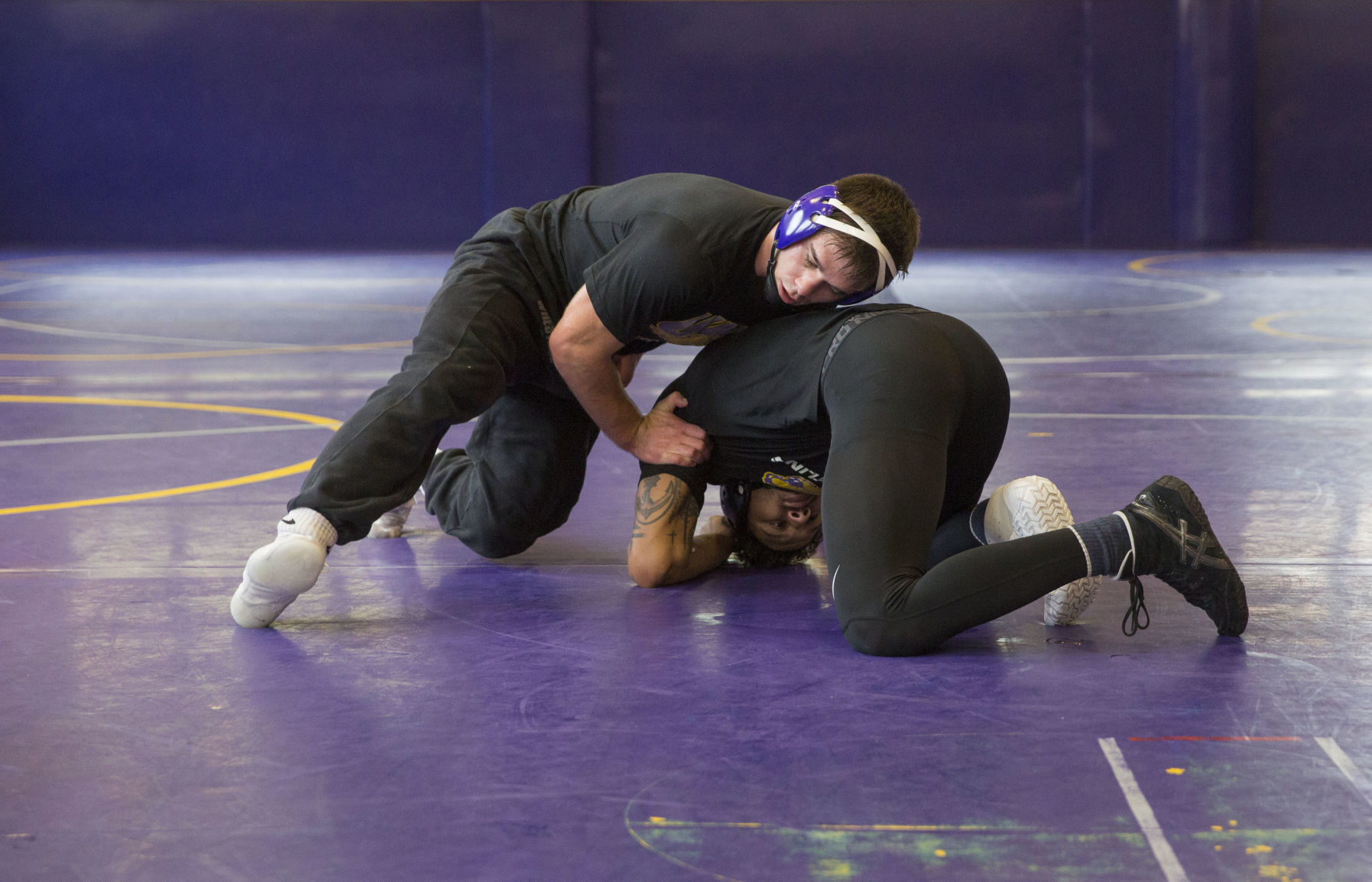 103118kw-uni-wrestling-media-day-03